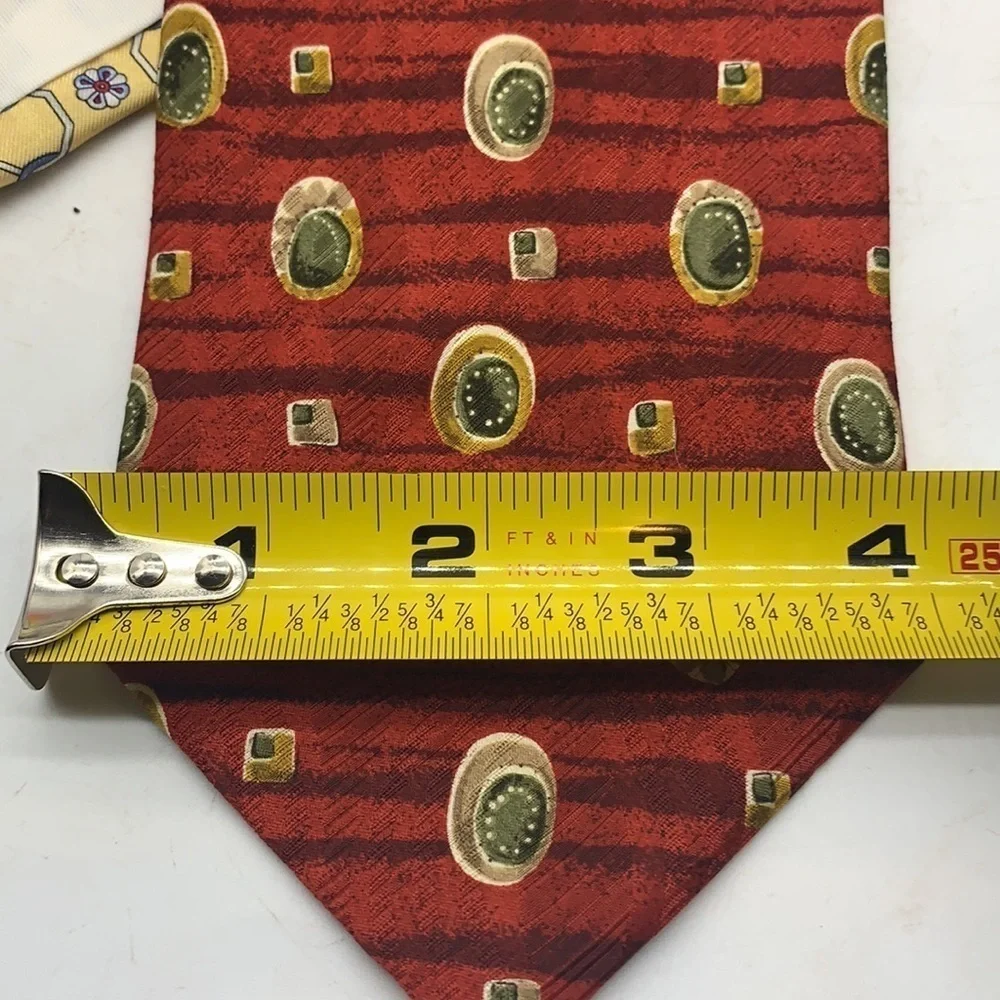 Joseph A Bank 100% Silk Tie red green , yellow blue (NWT)